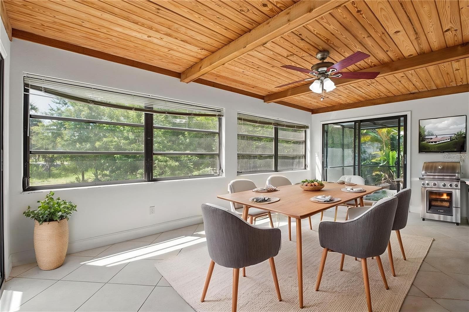 5142 SILVER BELL DRIVE — photo 8 of 50