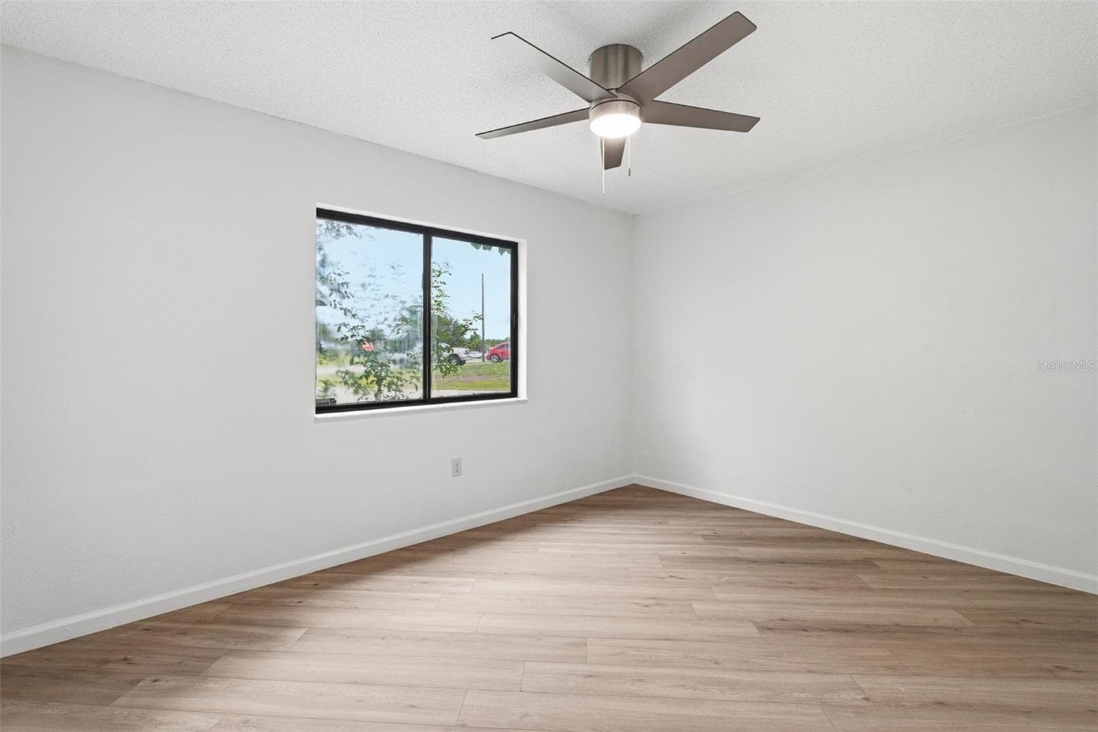 5142 SILVER BELL DRIVE — photo 35 of 50