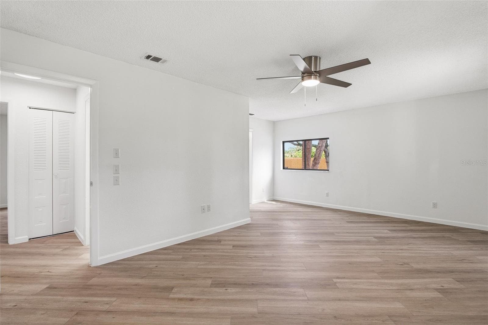 5142 SILVER BELL DRIVE — photo 26 of 50