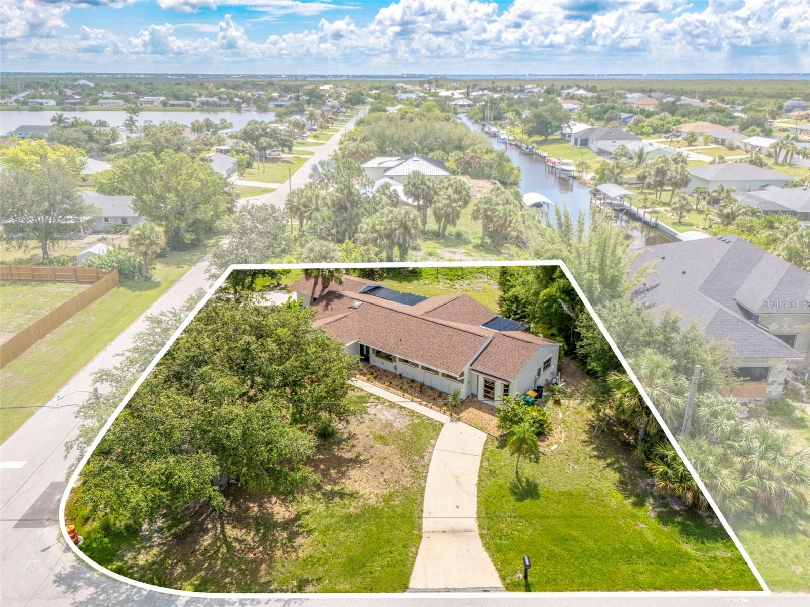 5142 SILVER BELL DRIVE — photo 1 of 50