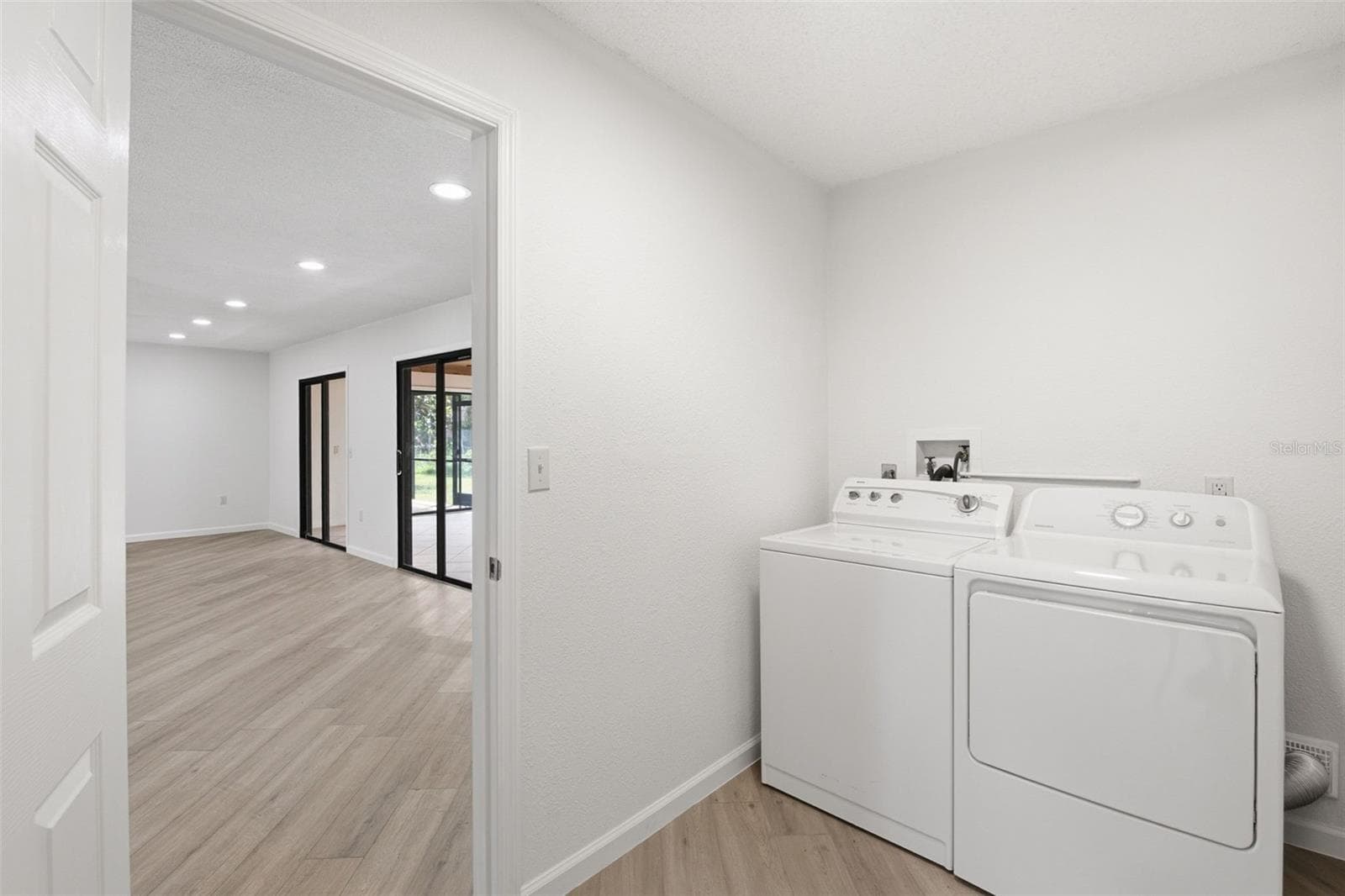 5142 SILVER BELL DRIVE — photo 36 of 50