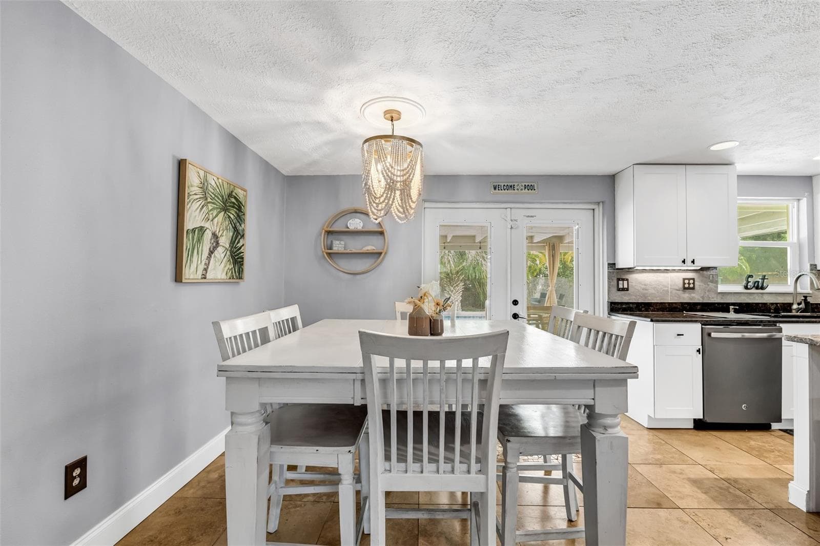 1664 LAKEVIEW PLACE — photo 13 of 69