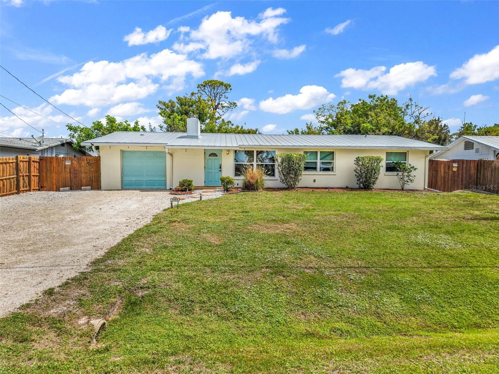 1664 LAKEVIEW PLACE — photo 57 of 69
