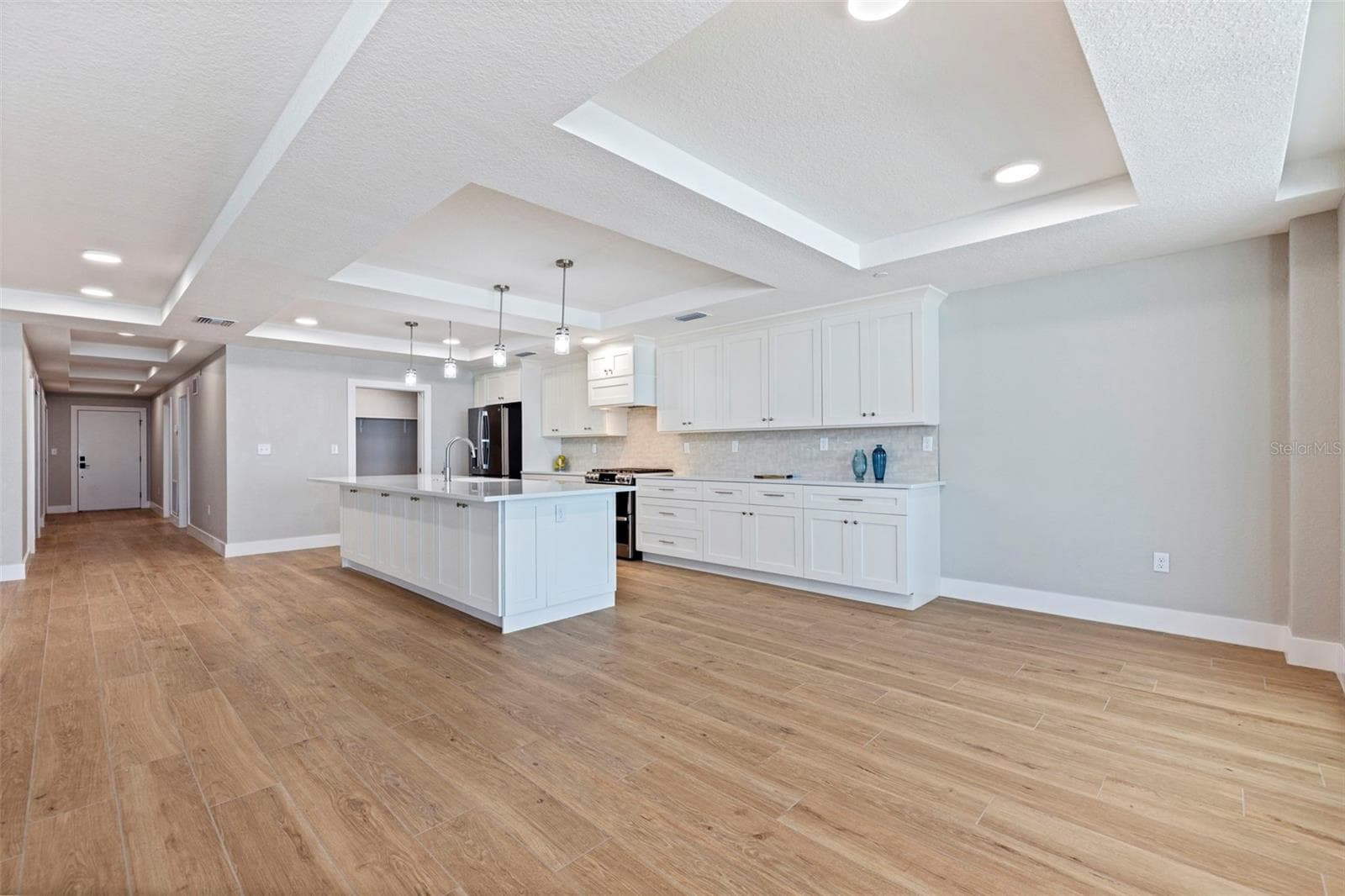 14048 GULF BOULEVARD — photo 10 of 79
