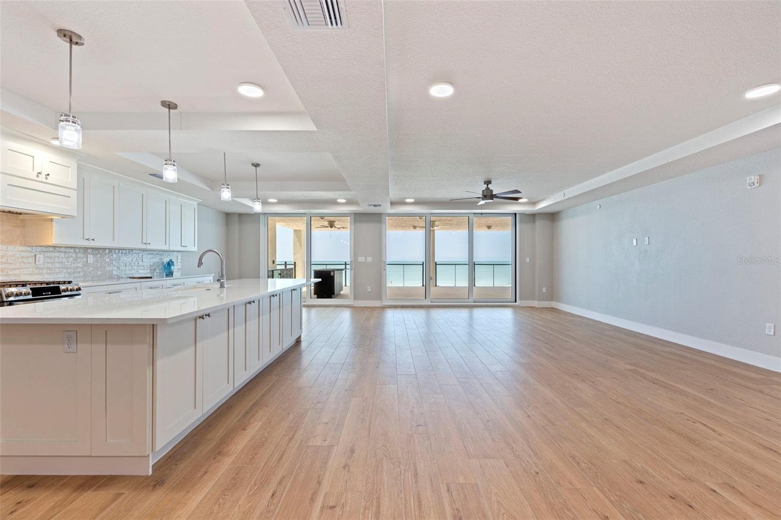 14048 GULF BOULEVARD — photo 8 of 79