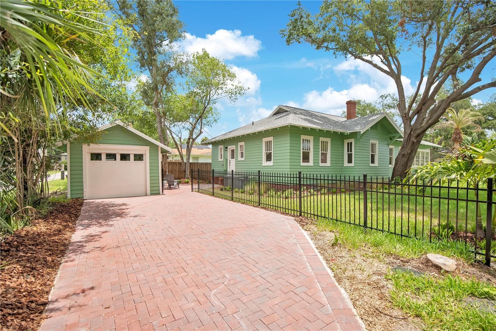 1318 PARK AVENUE — photo 36 of 39