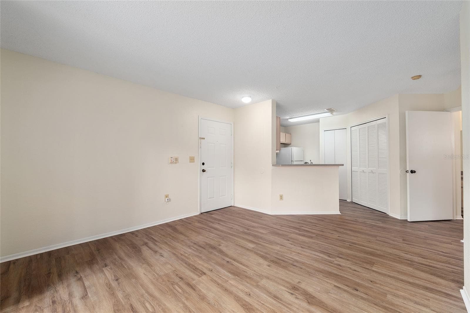 3705 27TH STREET — photo 6 of 35