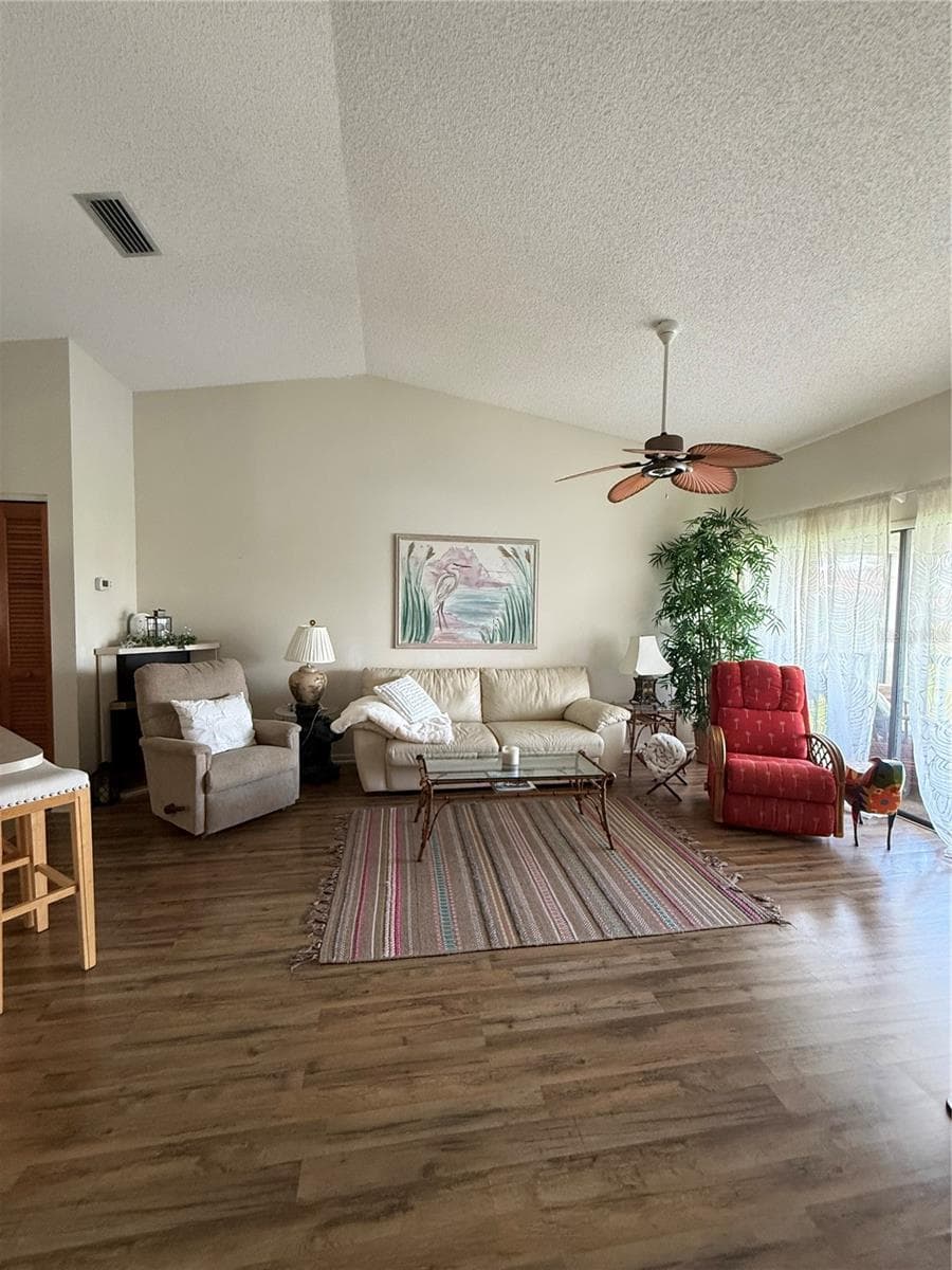 5435 CASABLANCA CIRCLE — photo 6 of 15