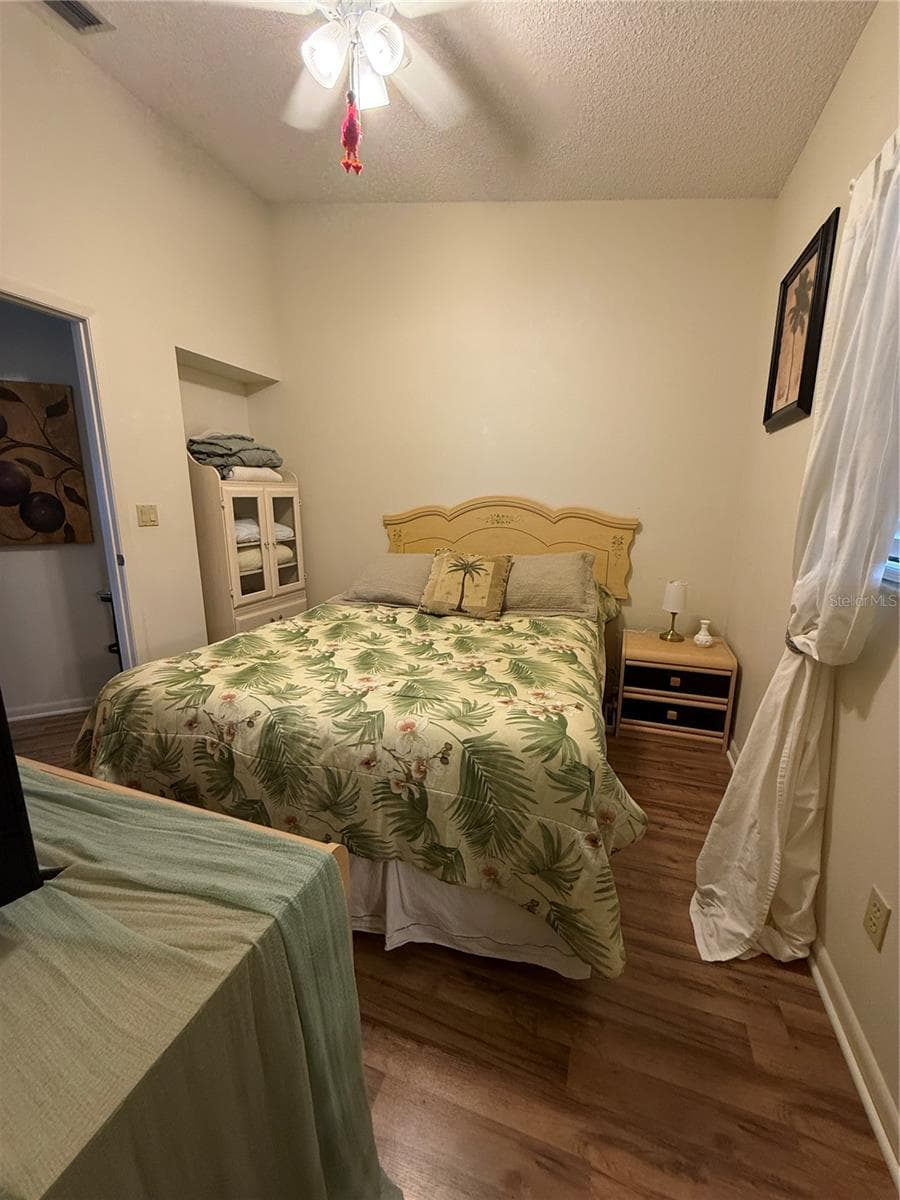 5435 CASABLANCA CIRCLE — photo 7 of 15