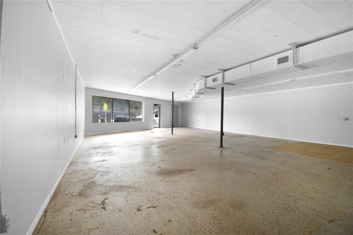 5818 SAINT AUGUSTINE ROAD — photo 3 of 6