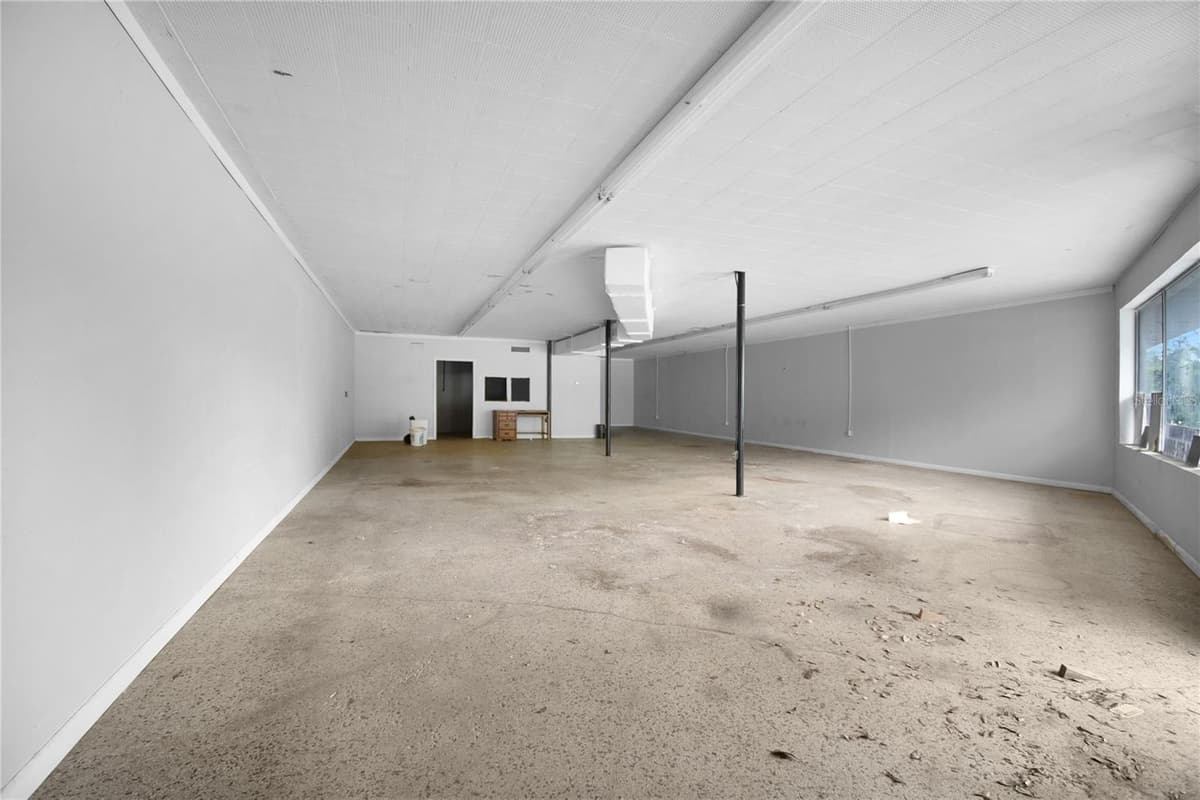 5818 SAINT AUGUSTINE ROAD — photo 4 of 6