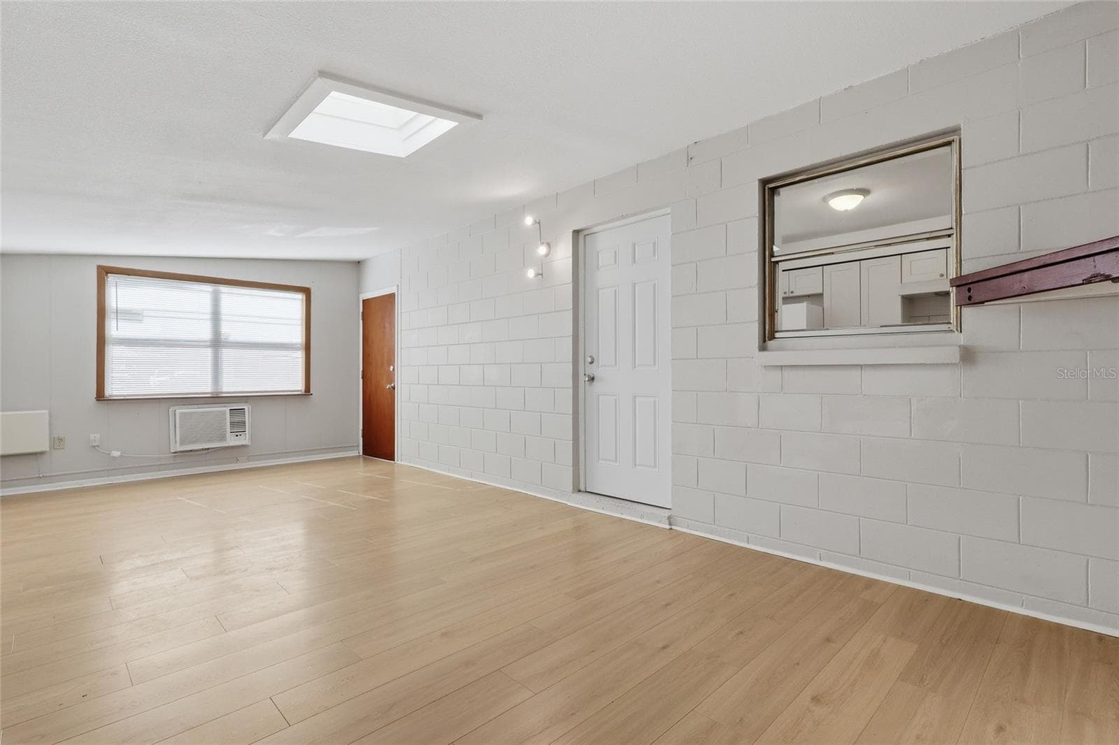 410 OAKWOOD AVENUE — photo 27 of 34