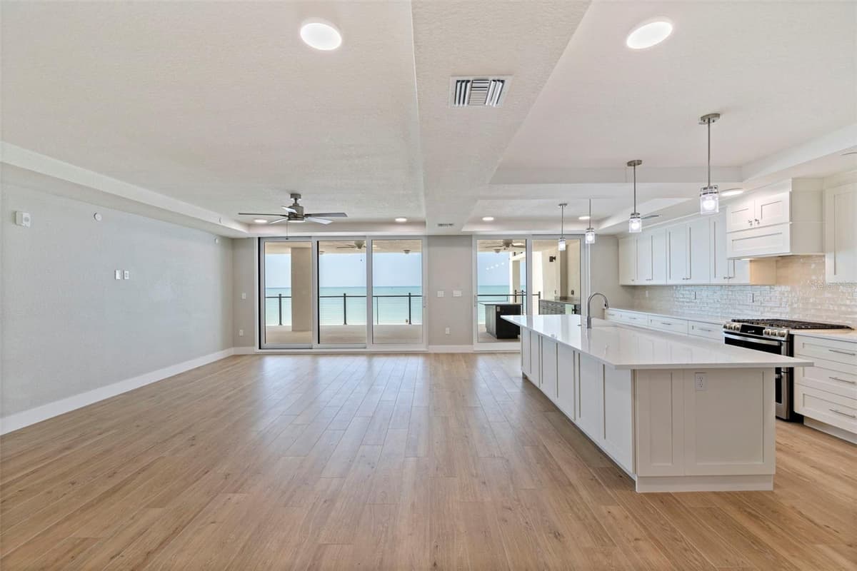 14048 GULF BOULEVARD — photo 9 of 79