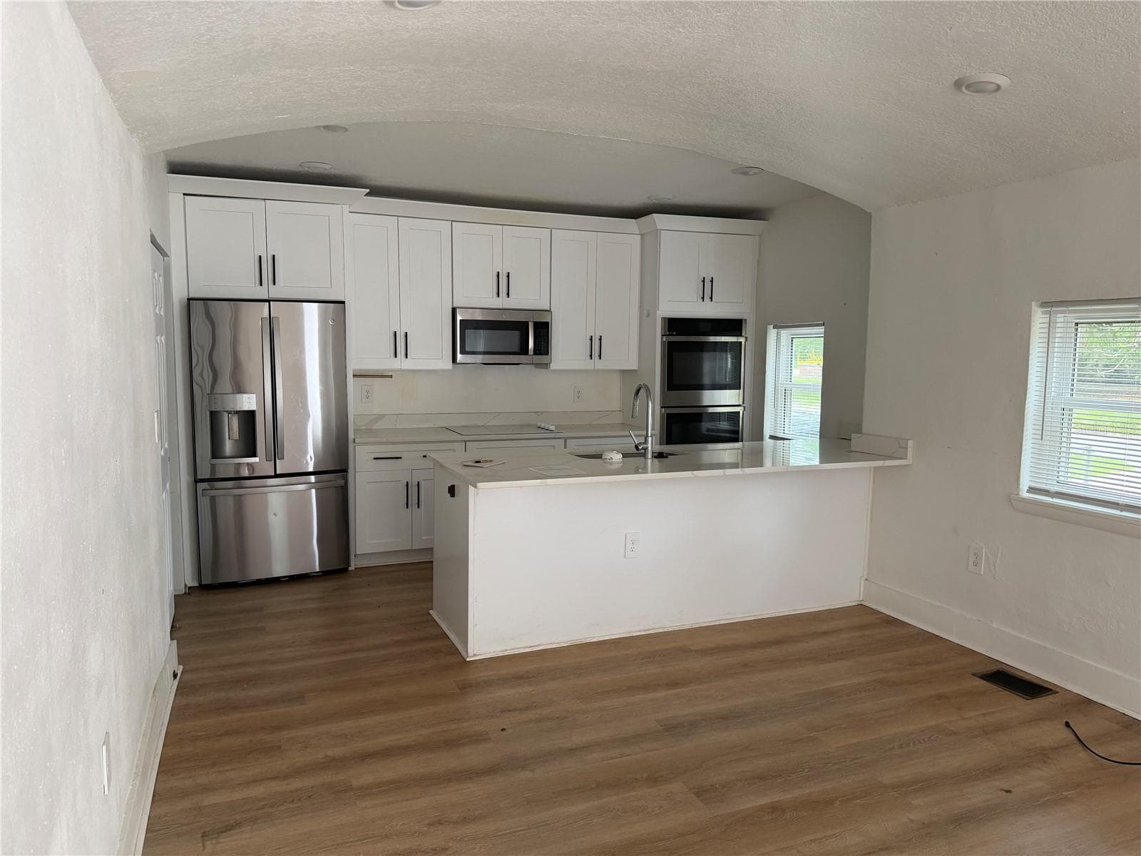 112 AVOCADO AVENUE — photo 12 of 19
