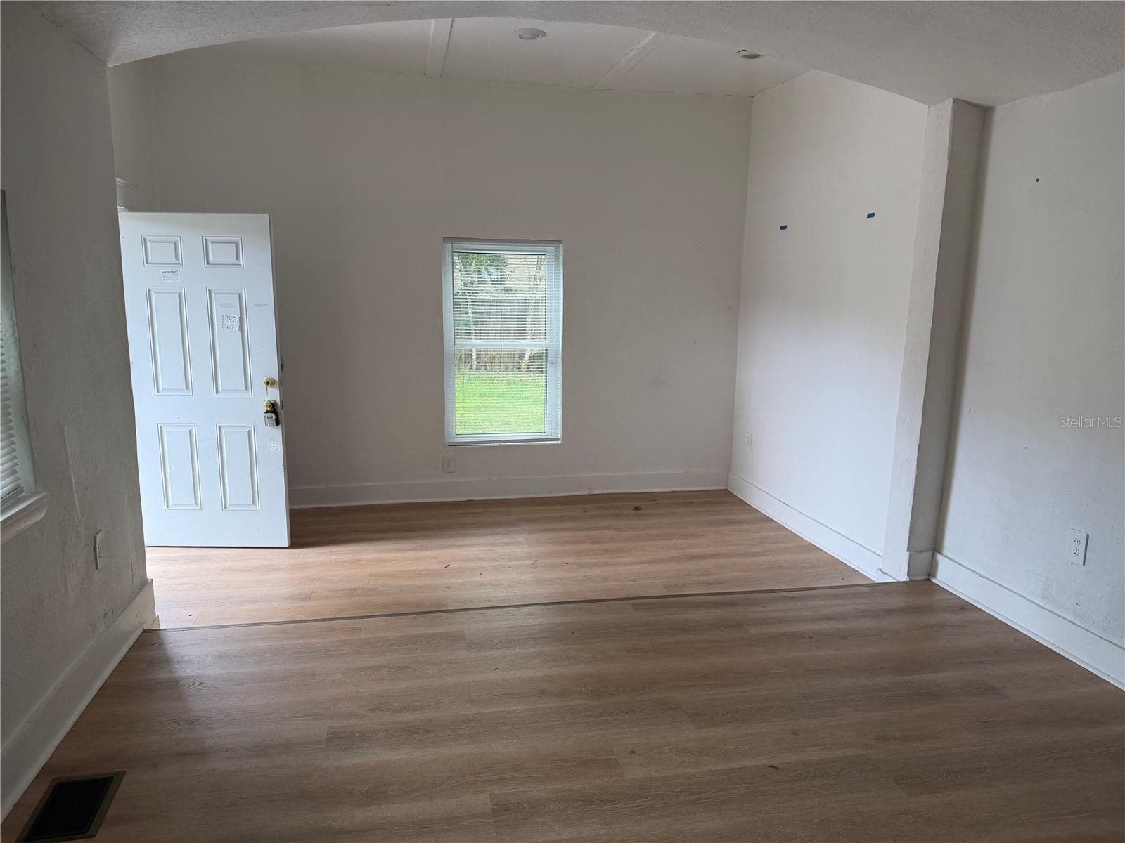 112 AVOCADO AVENUE — photo 15 of 19