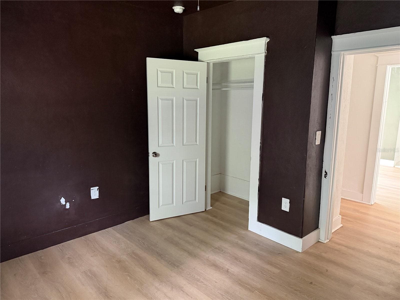 112 AVOCADO AVENUE — photo 8 of 19