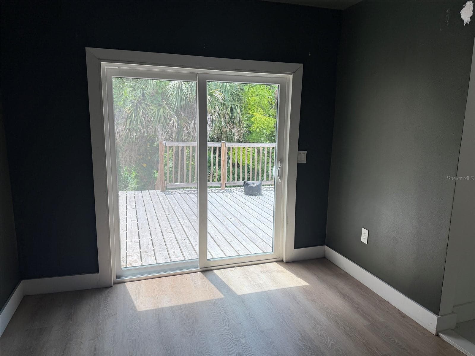 112 AVOCADO AVENUE — photo 7 of 19