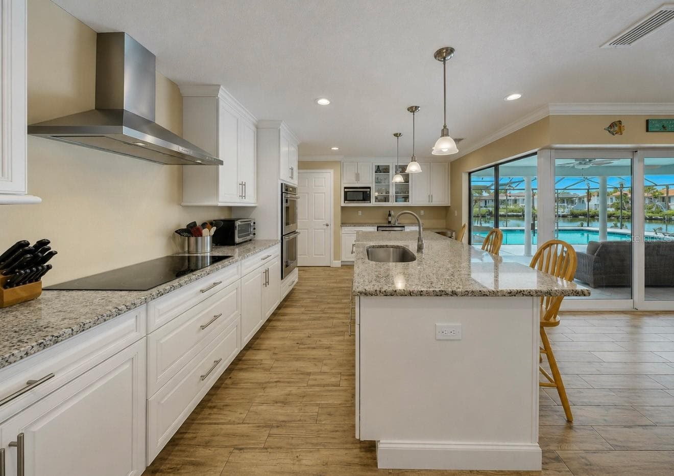 6301 COTTONWOOD LANE — photo 16 of 53
