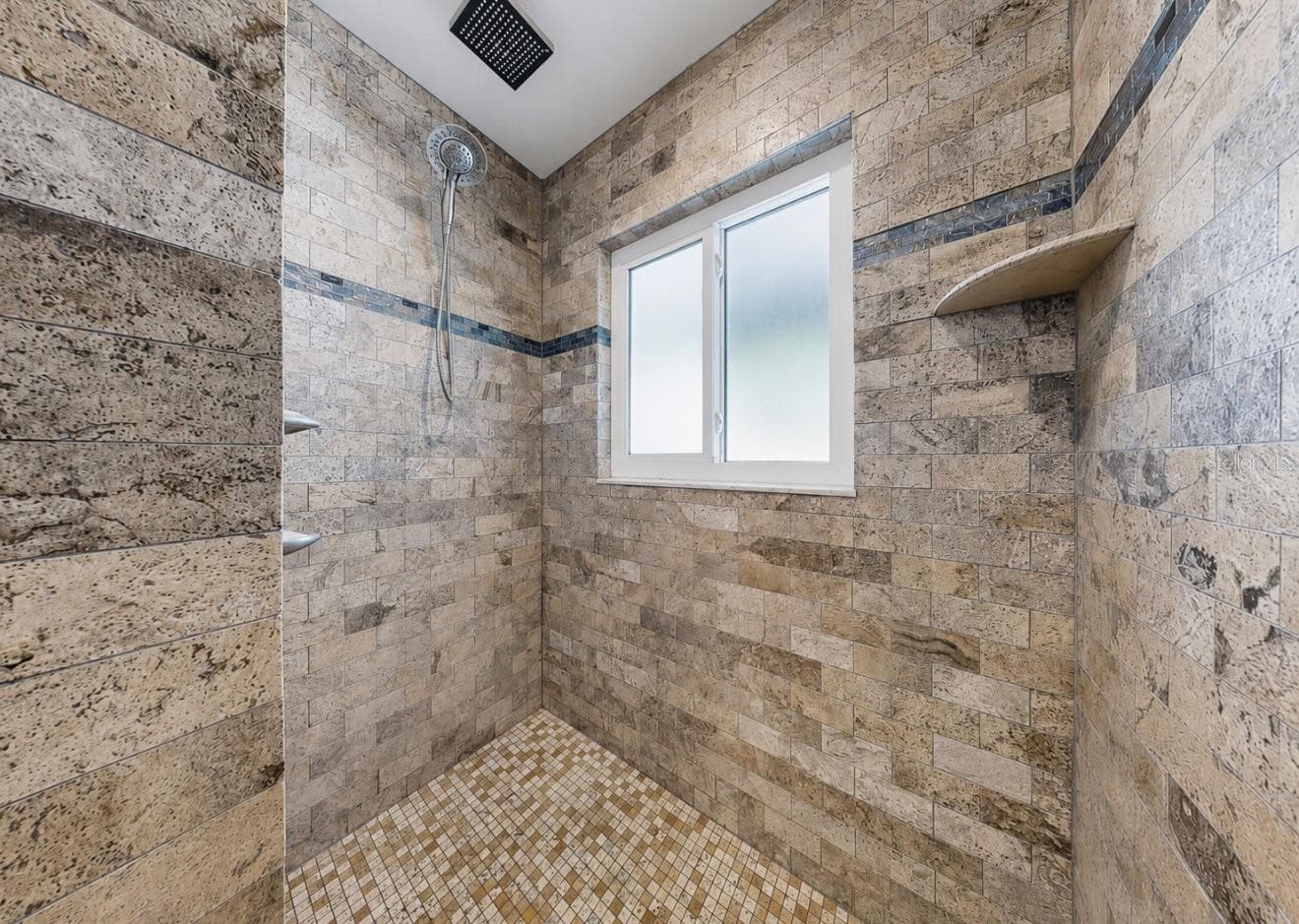 6301 COTTONWOOD LANE — photo 35 of 53