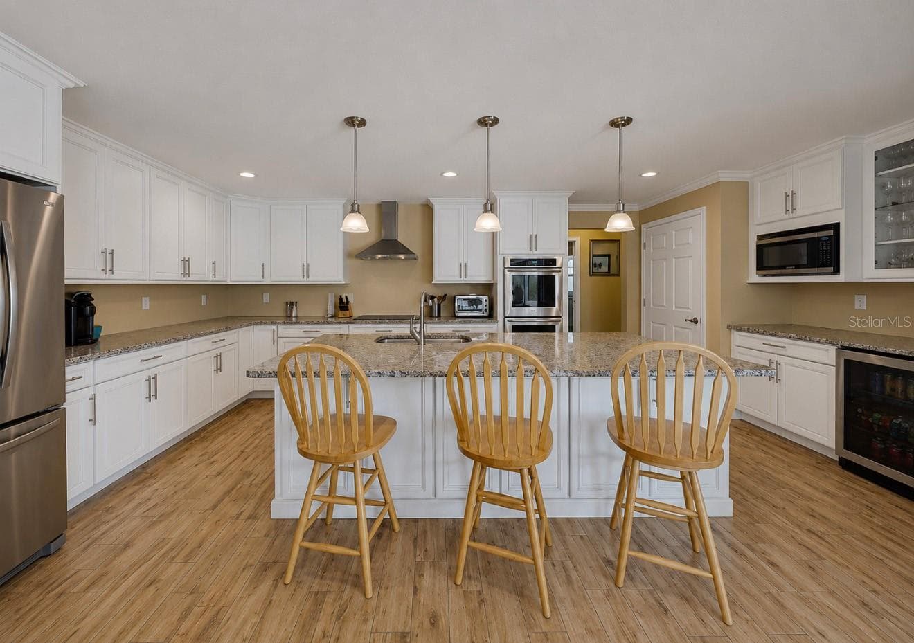 6301 COTTONWOOD LANE — photo 13 of 53