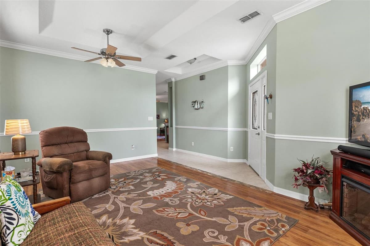 36403 GRAND ISLAND OAKS CIRCLE — photo 5 of 34