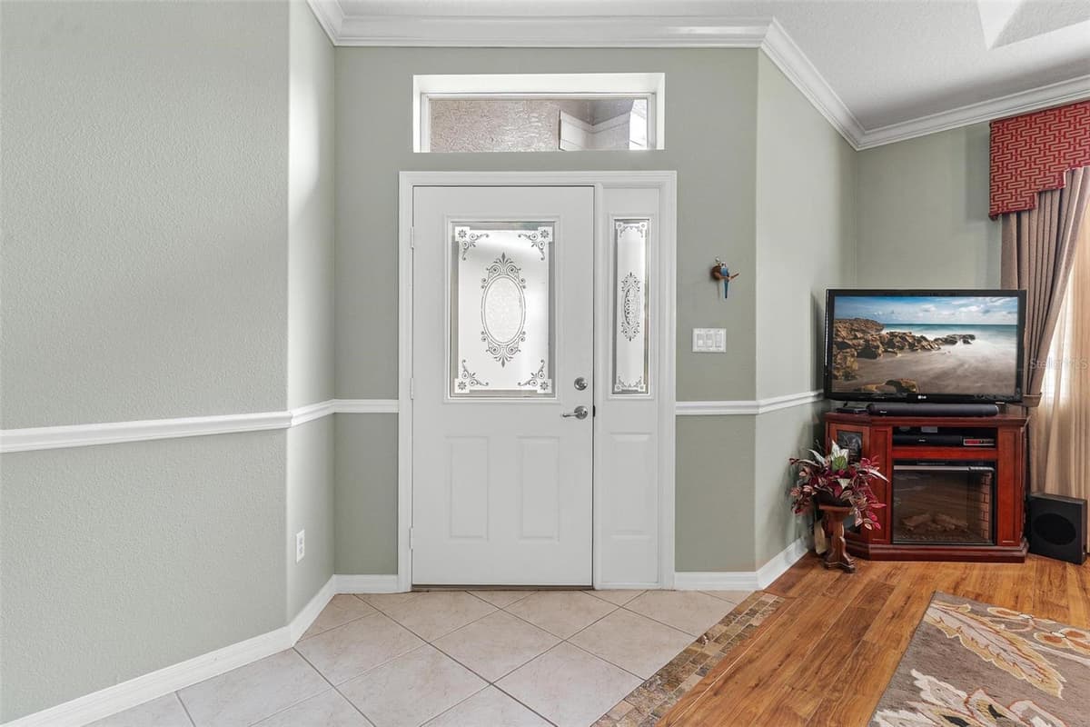 36403 GRAND ISLAND OAKS CIRCLE — photo 3 of 34