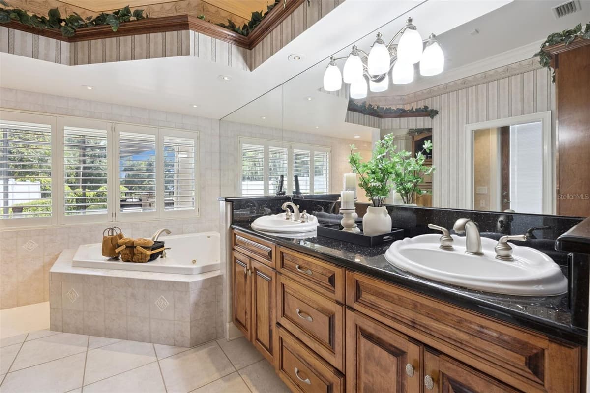 605 OLD MOUNT DORA ROAD — photo 20 of 62