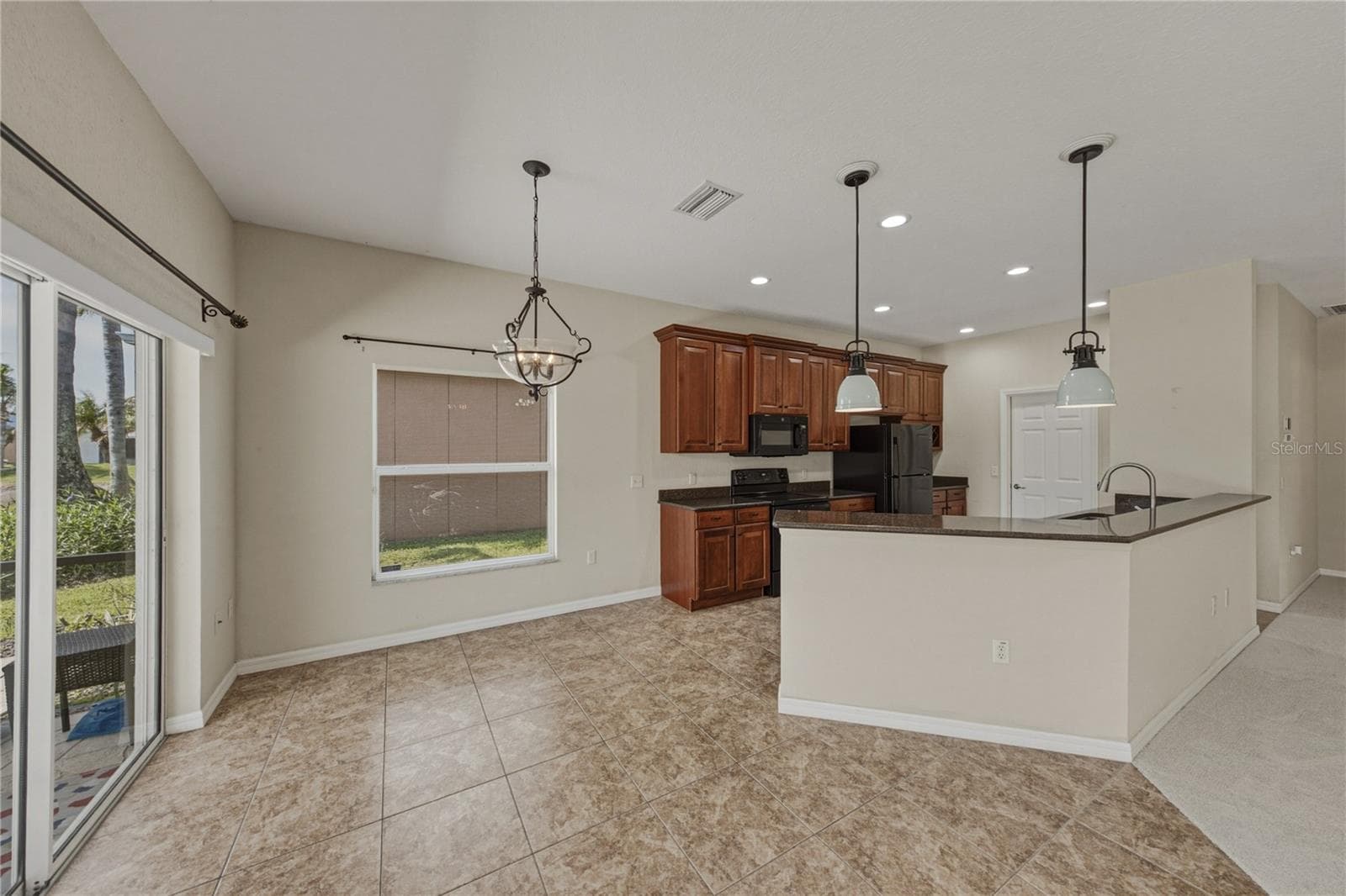 4017 DUNMORE DRIVE — photo 15 of 97