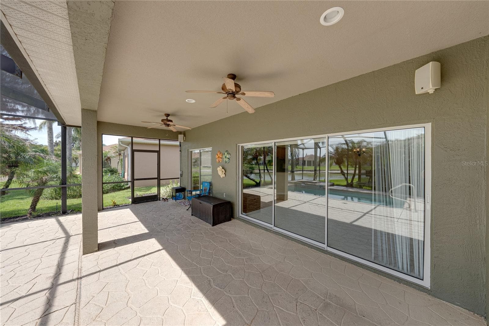 4017 DUNMORE DRIVE — photo 44 of 97