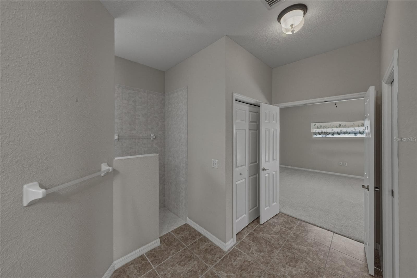 4017 DUNMORE DRIVE — photo 33 of 97