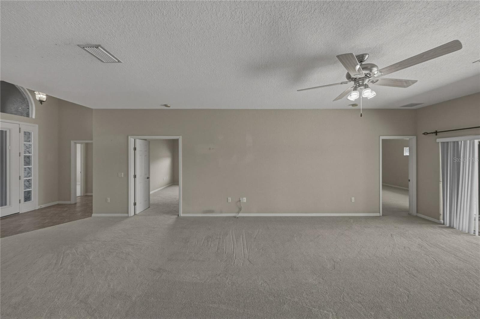 4017 DUNMORE DRIVE — photo 11 of 97