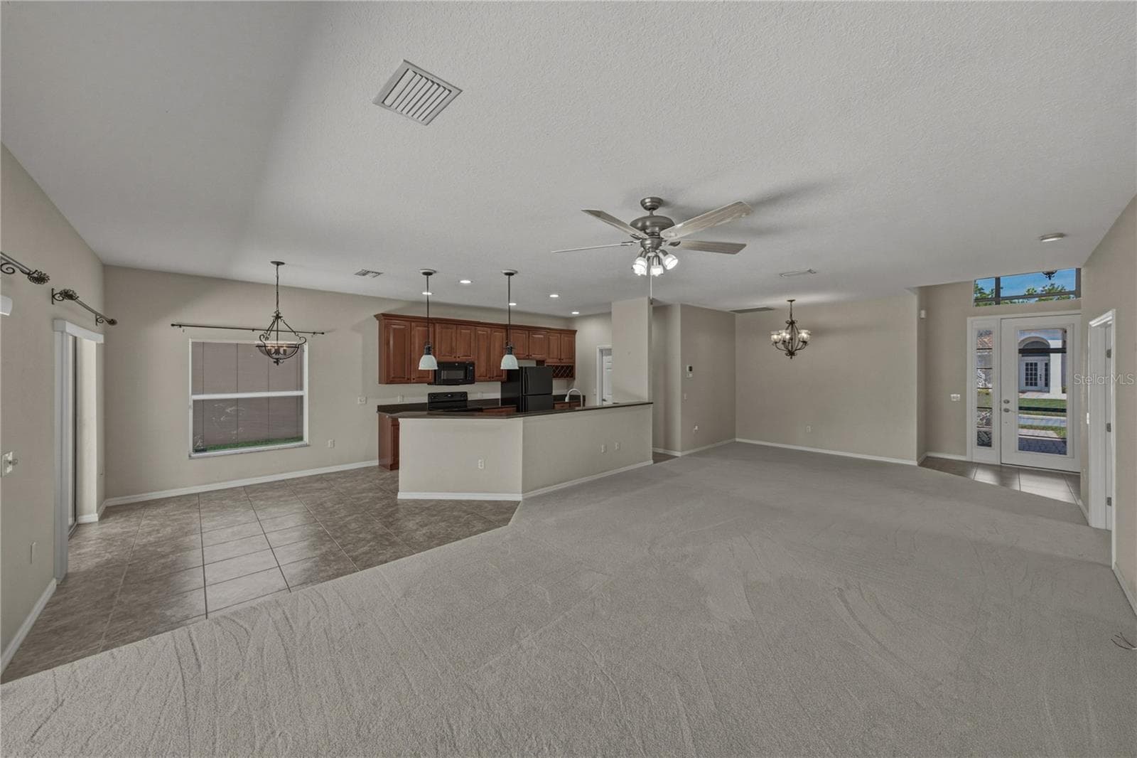 4017 DUNMORE DRIVE — photo 9 of 97