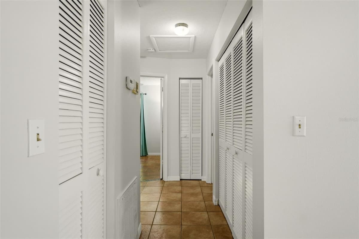 5324 ROYAL PALM AVENUE — photo 19 of 26