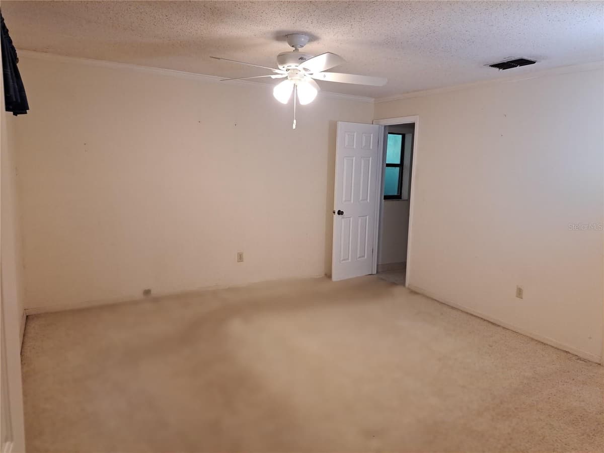 5672 AVE H — photo 19 of 30