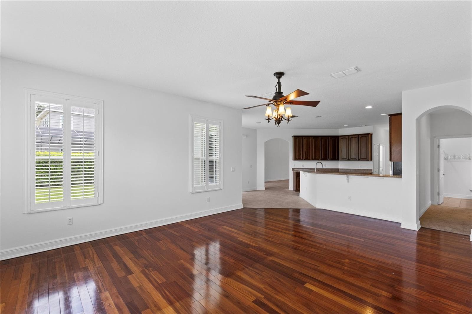 6363 SEDONA LEAF COURT — photo 13 of 38