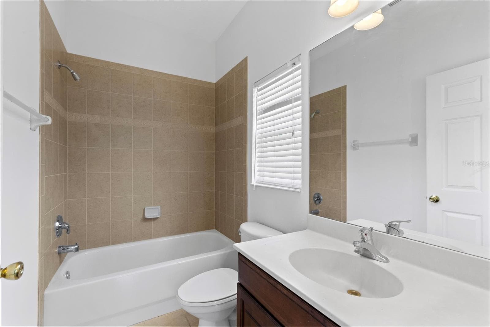 6363 SEDONA LEAF COURT — photo 24 of 38