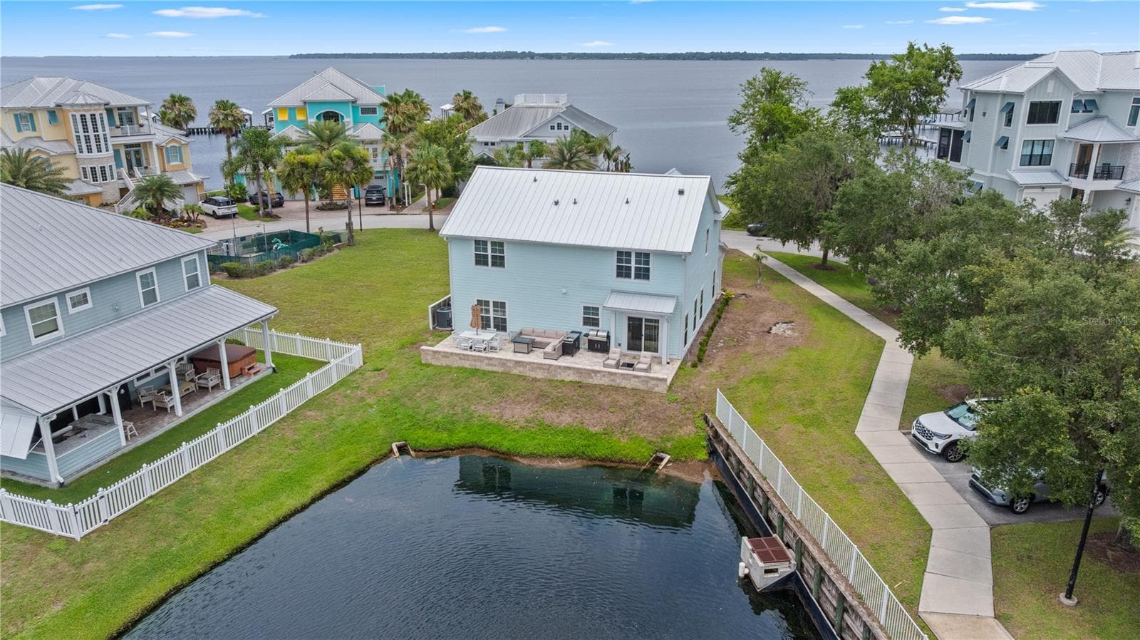101 YACHT CLUB POINT — photo 8 of 74