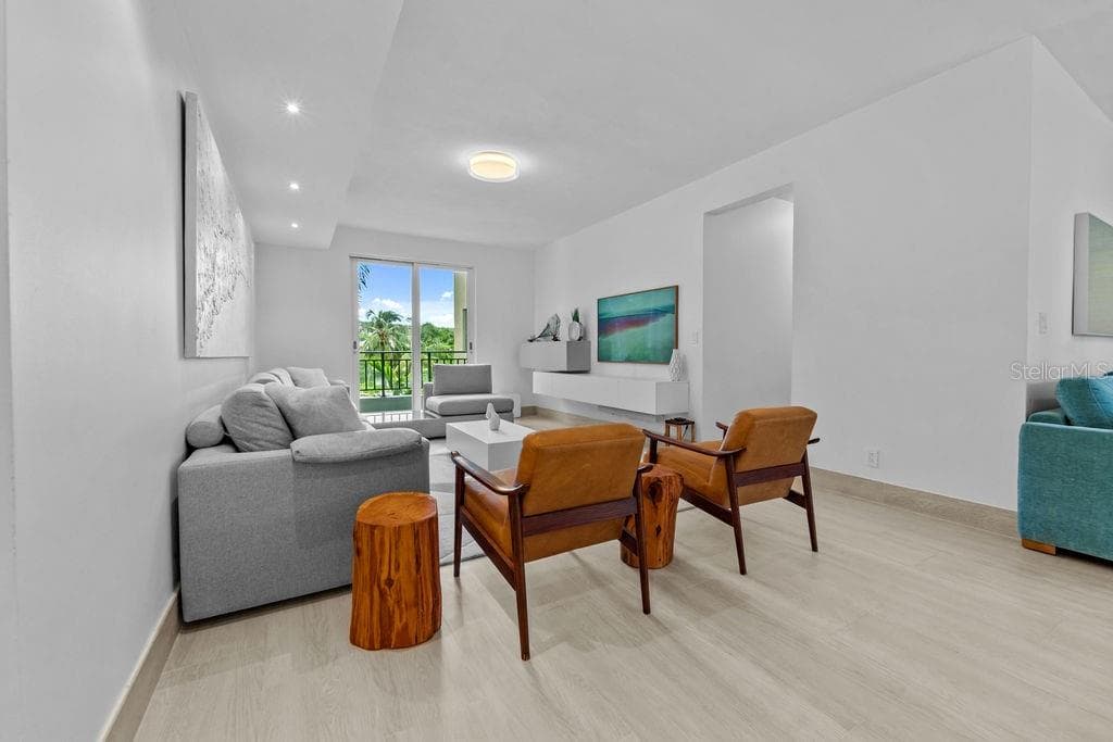 Ocean Sixteen 9000 RIO MAR BLVD — photo 7 of 36