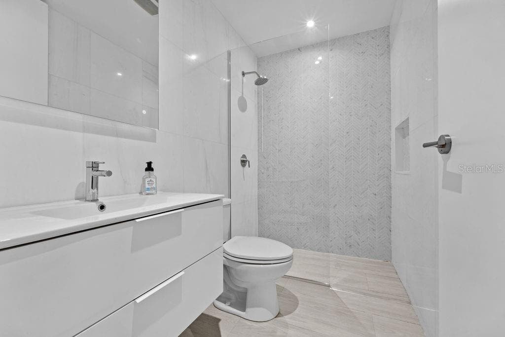 Ocean Sixteen 9000 RIO MAR BLVD — photo 26 of 36