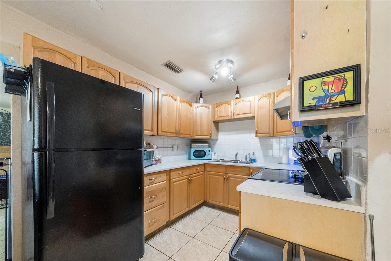 761 SEMINOLA BOULEVARD — photo 7 of 33