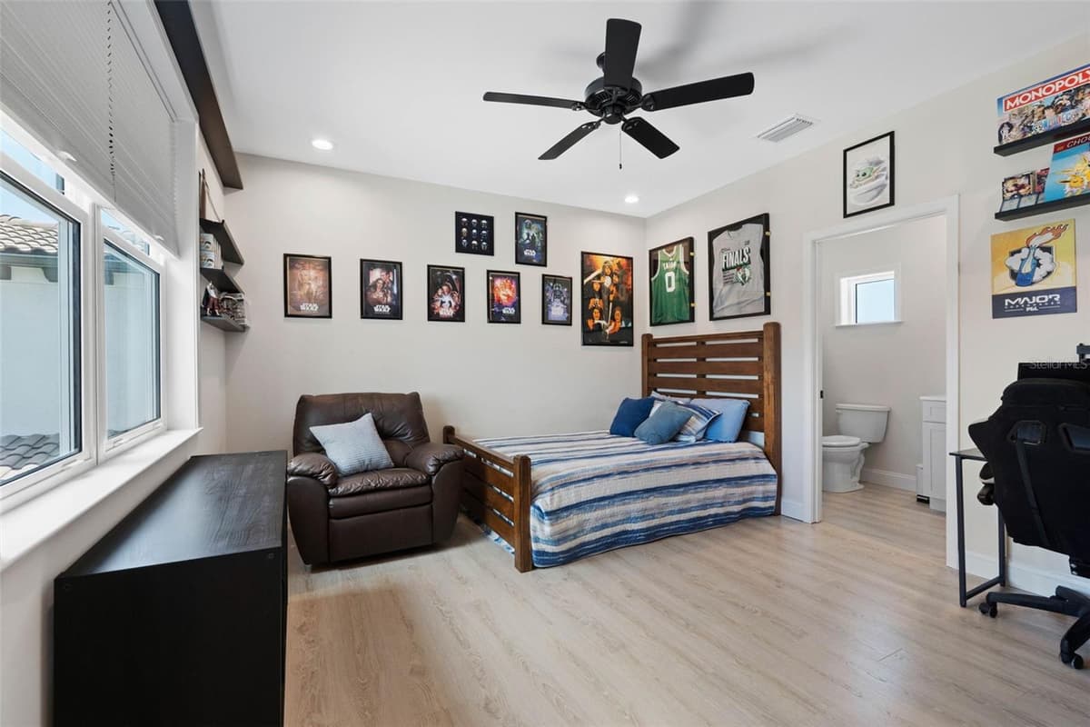 16025 REDINGTON DRIVE — photo 36 of 68