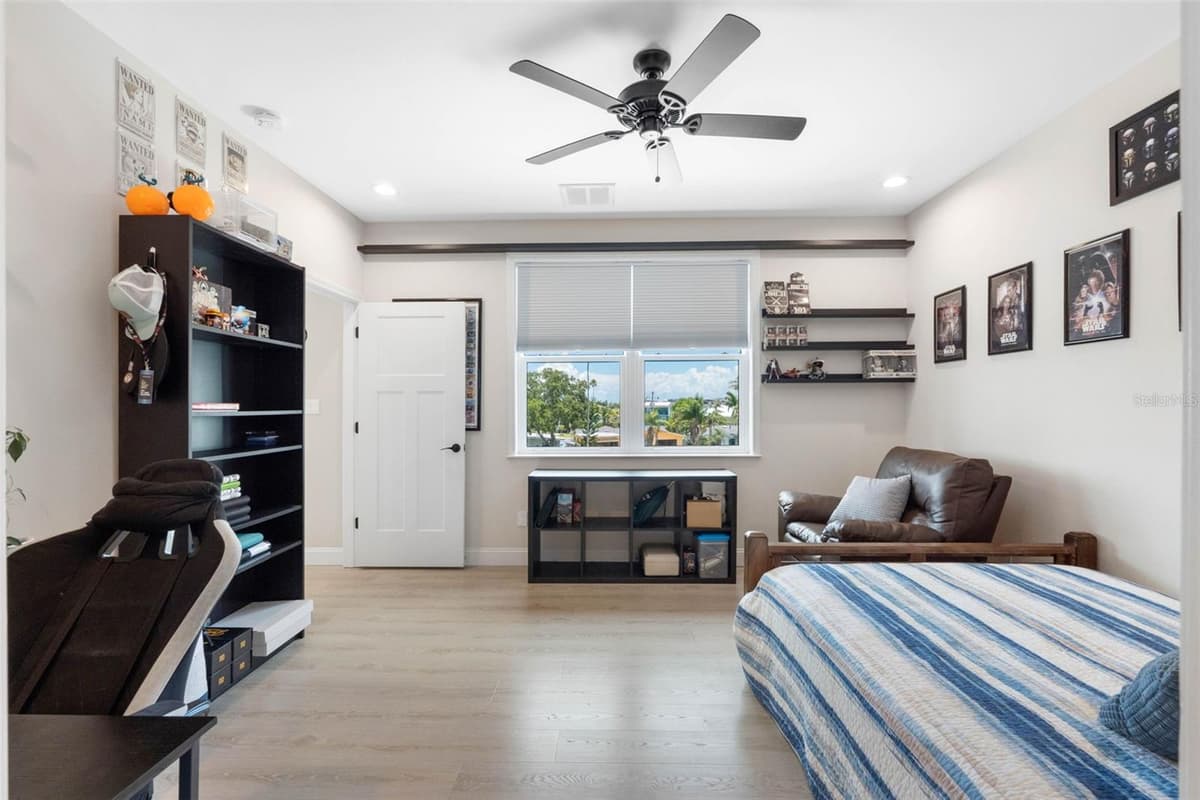 16025 REDINGTON DRIVE — photo 37 of 68
