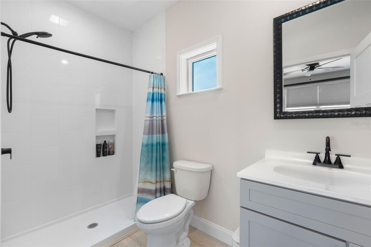 16025 REDINGTON DRIVE — photo 38 of 68