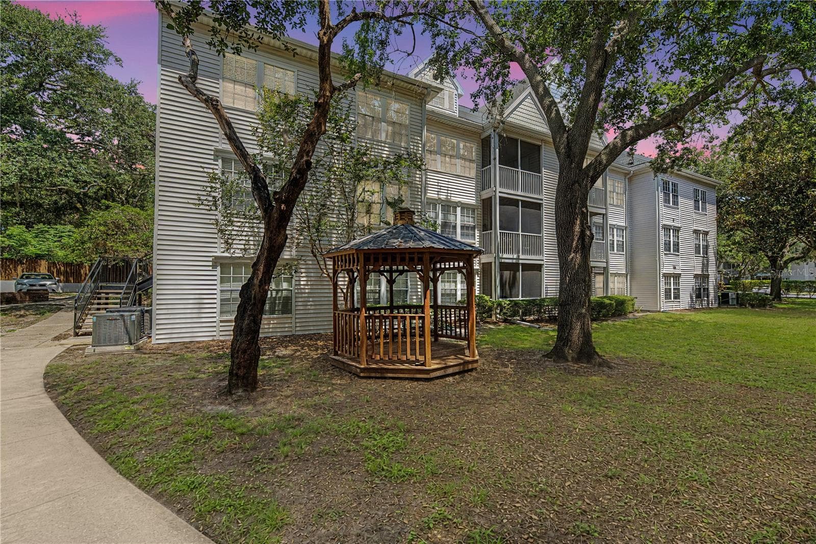 3266 HAVILAND COURT