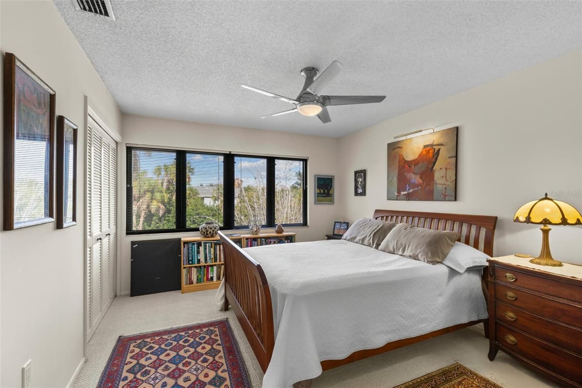 609 42ND STREET COURT — photo 33 of 84