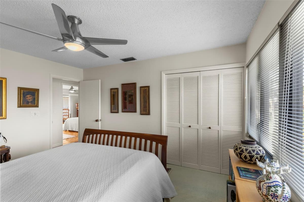 609 42ND STREET COURT — photo 34 of 84