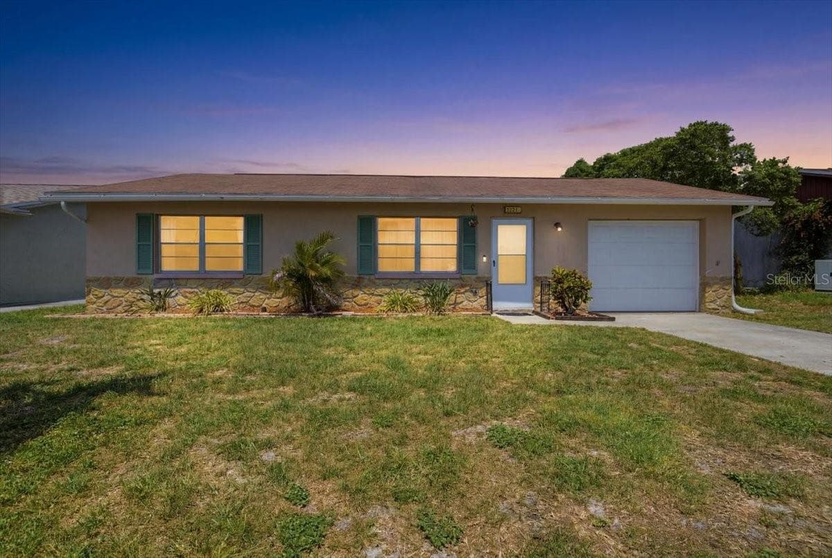 5051 BROOKSIDE LANE