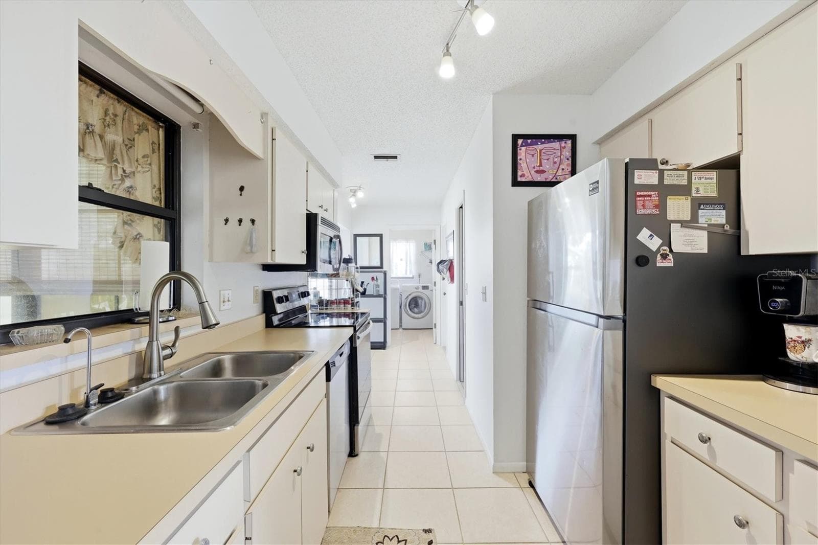 6975 INLAND STREET — photo 8 of 26