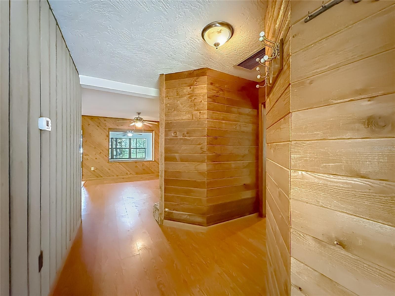 8980 DEVILSNECK ROAD — photo 9 of 61