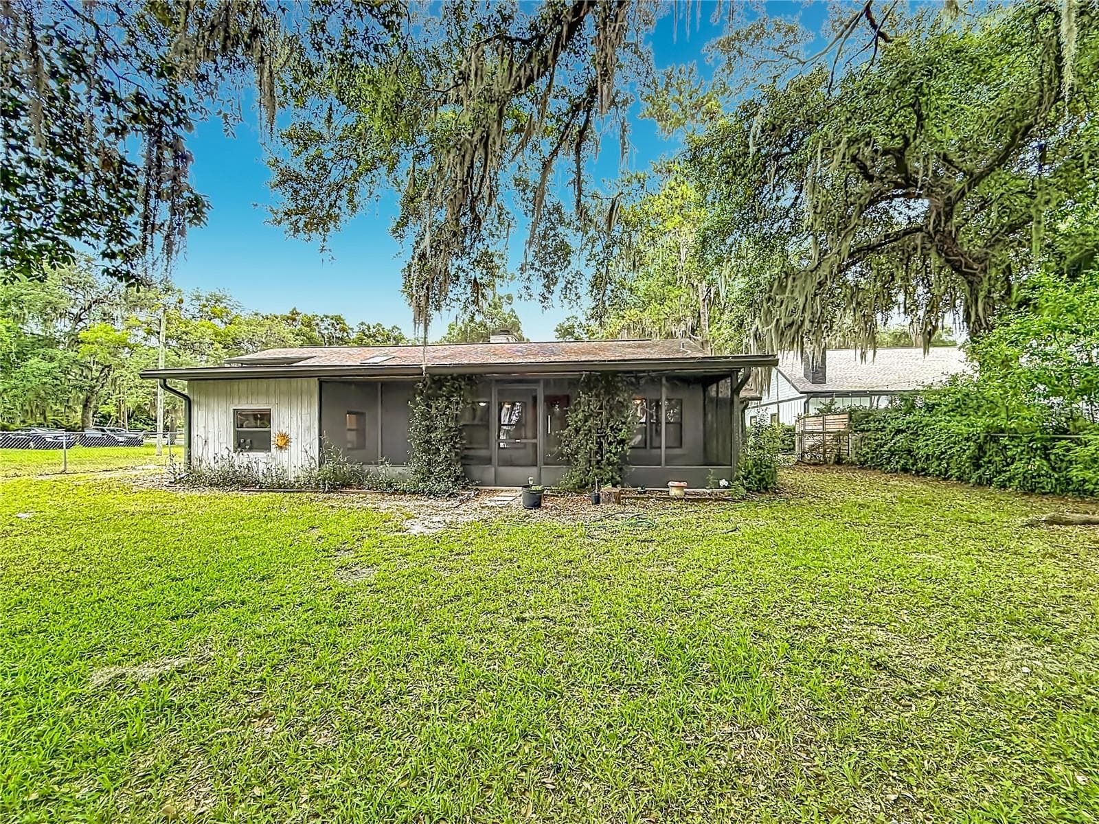 8980 DEVILSNECK ROAD — photo 43 of 61
